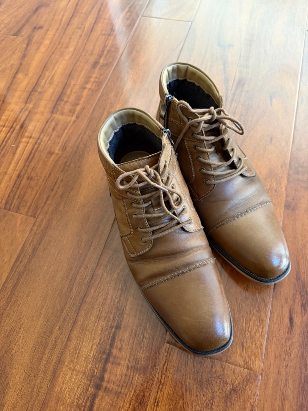 Steve Madden Tan Leather Chukka Lace-Up Boots